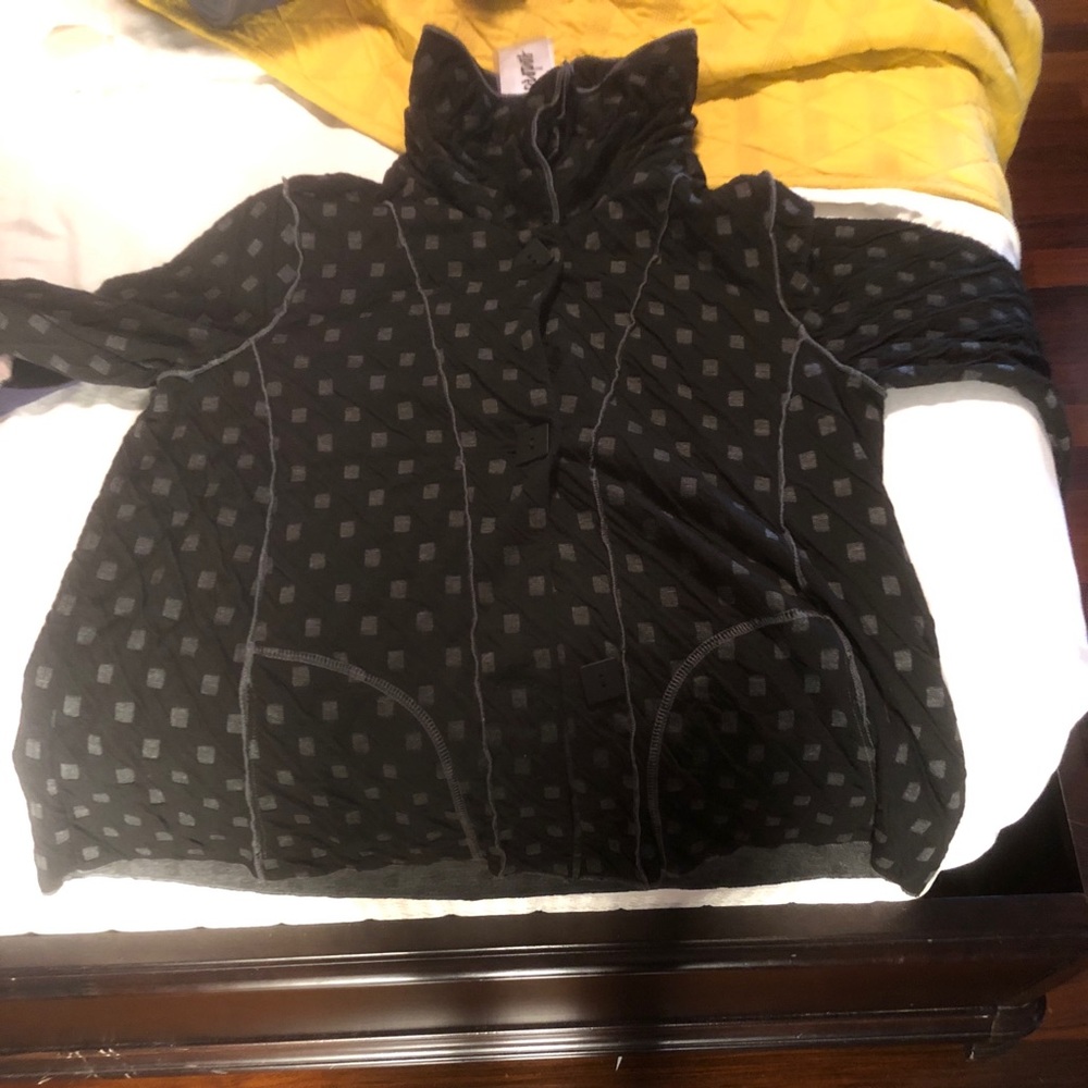 Apropos sweater